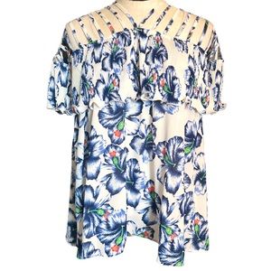 Entro Cut Out Top | Ruffle Top | Floral Blouse